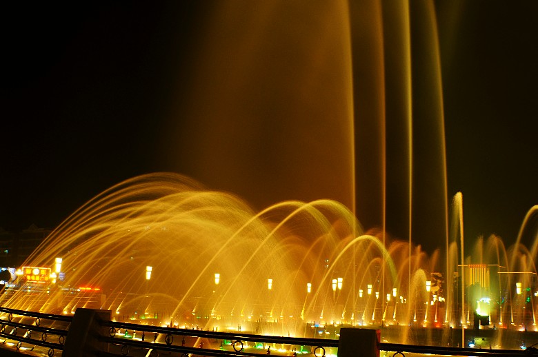 DSC_0014_.jpg