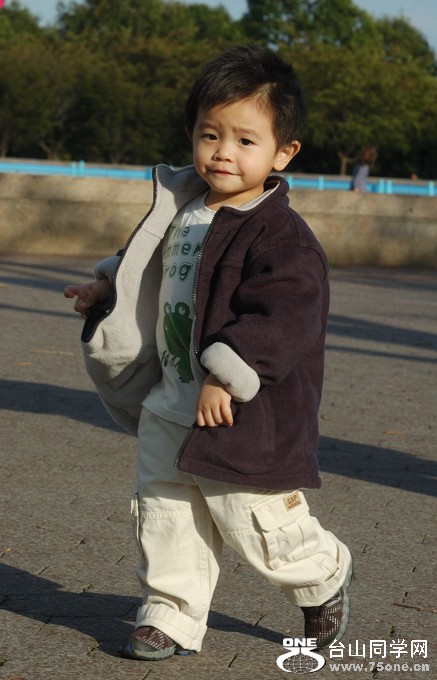 DSC_0085s.jpg