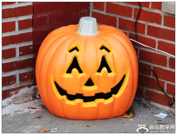 Halloween}