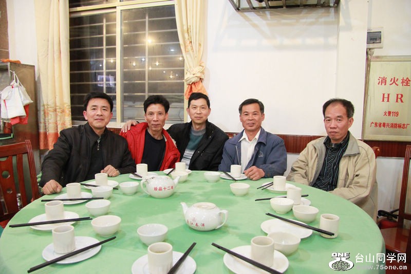 2011괺ͬѧۻ 083.jpg