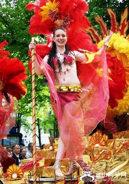 121159792_421n[1].jpg