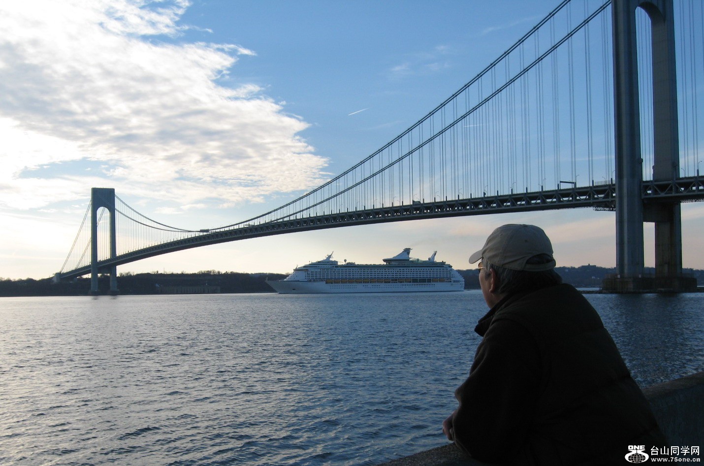 Ƭ 090.jpg