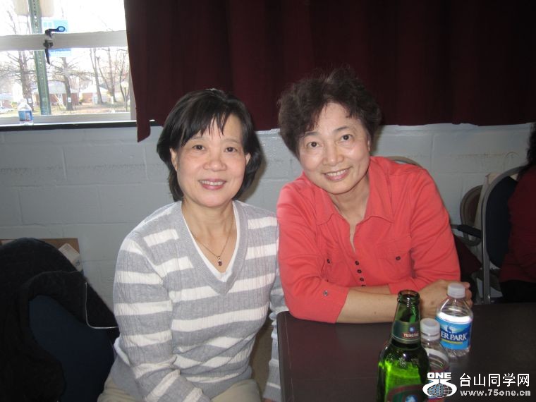 4-2-2011party 007.jpg