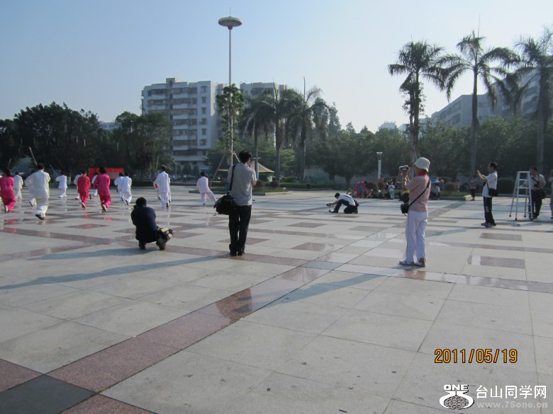 广场 008_conew1.jpg
