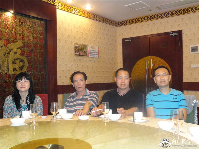 DSC01513_.jpg