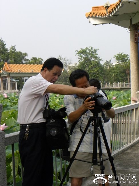 Ƭ 025.jpg