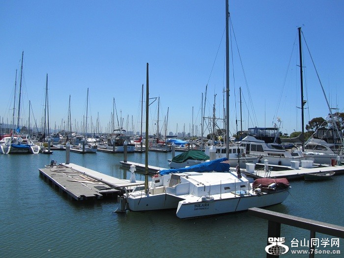 n047.jpg