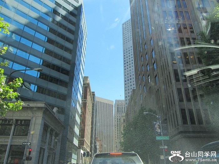 n050.jpg