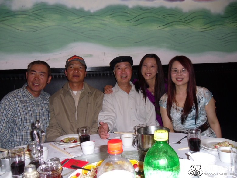 SAM_5375_2011txh15.jpg