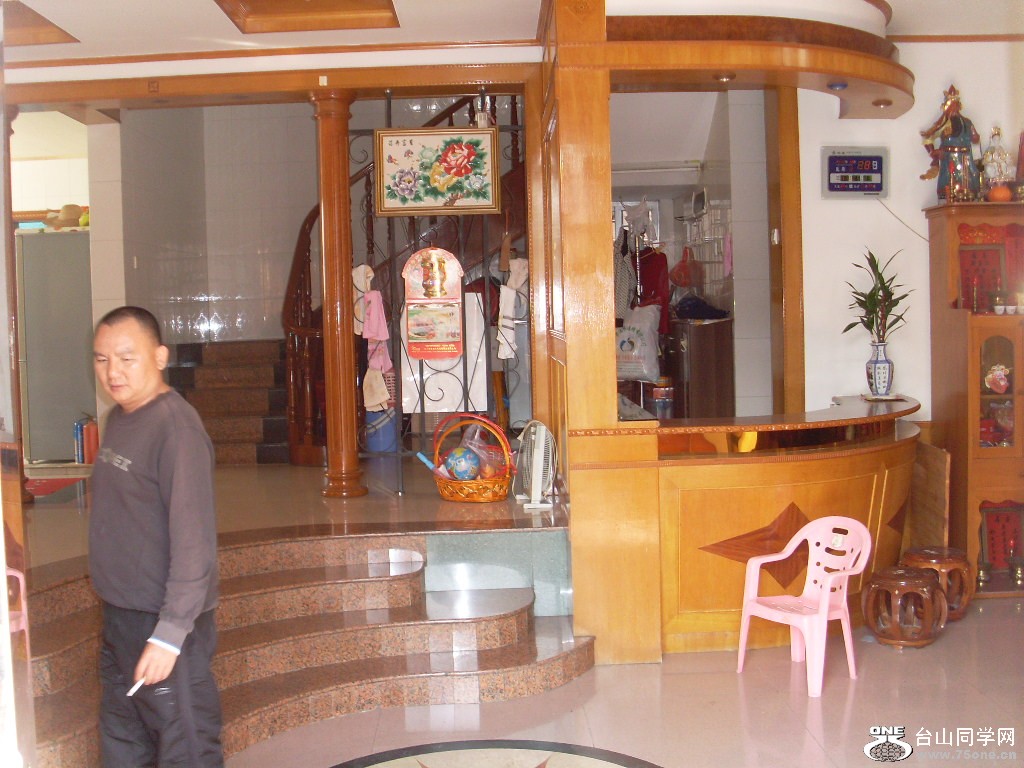 SL373581.JPG