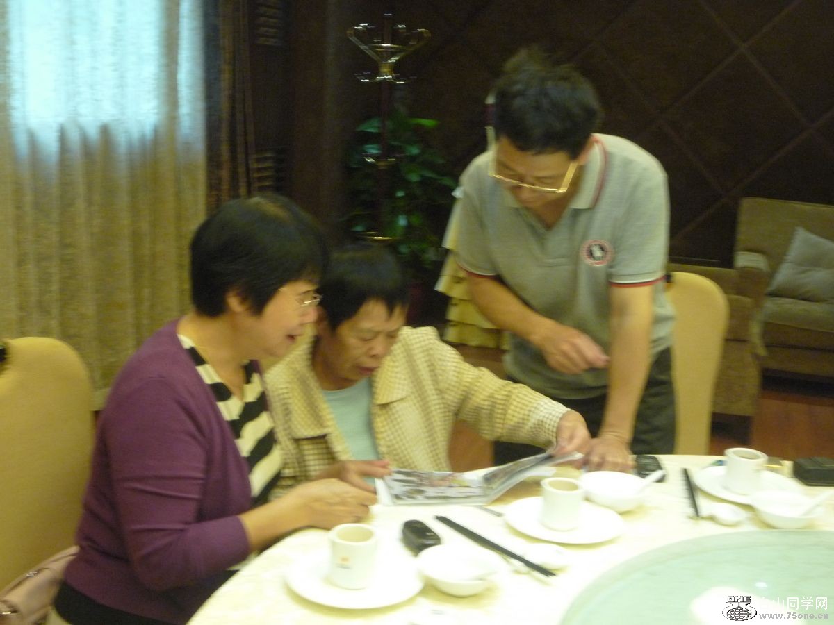 P1060721A.jpg