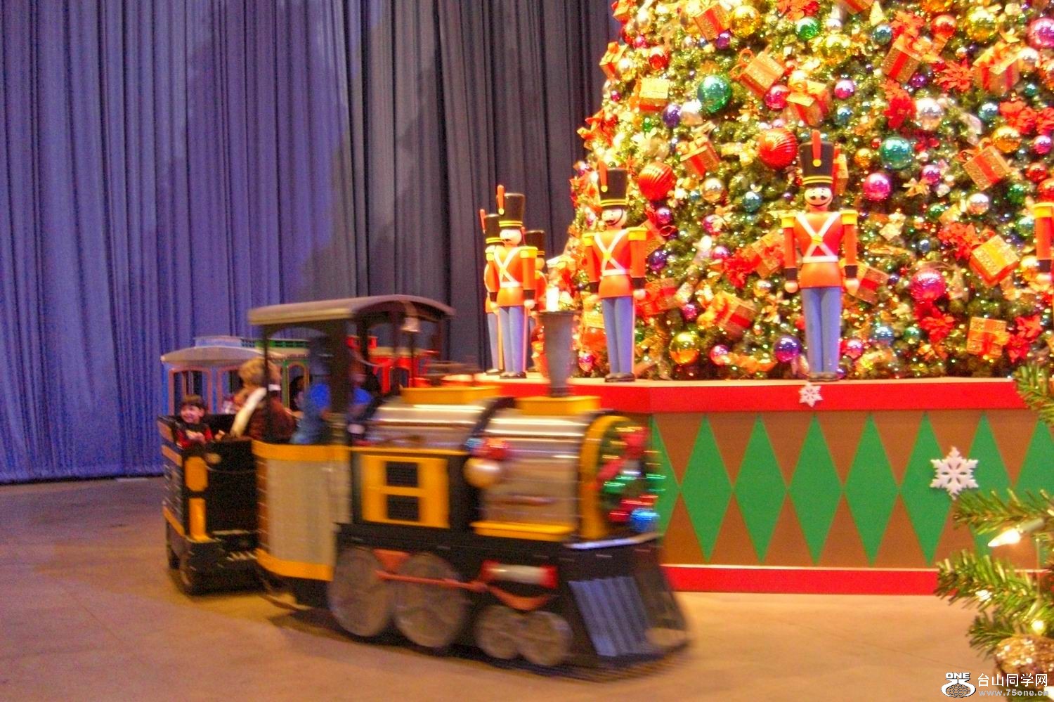 2011.12 ʥֳ (36).JPG