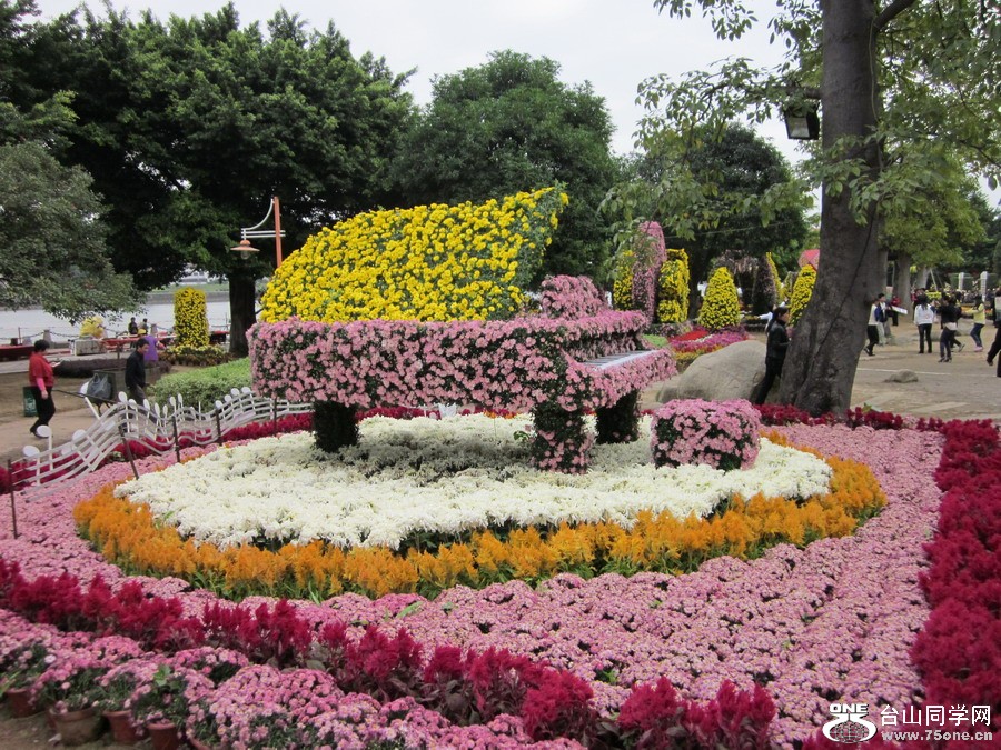Ƭ 010.jpg