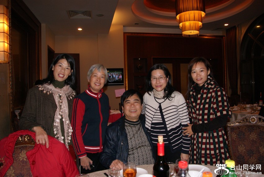 20111225美姑儿子结婚宴请 014_conew1.jpg