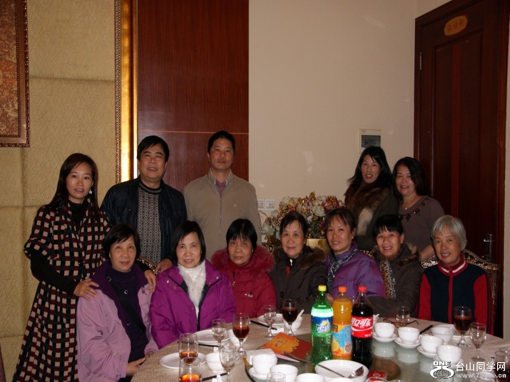 20111225美姑儿子结婚宴请 013_conew1.jpg