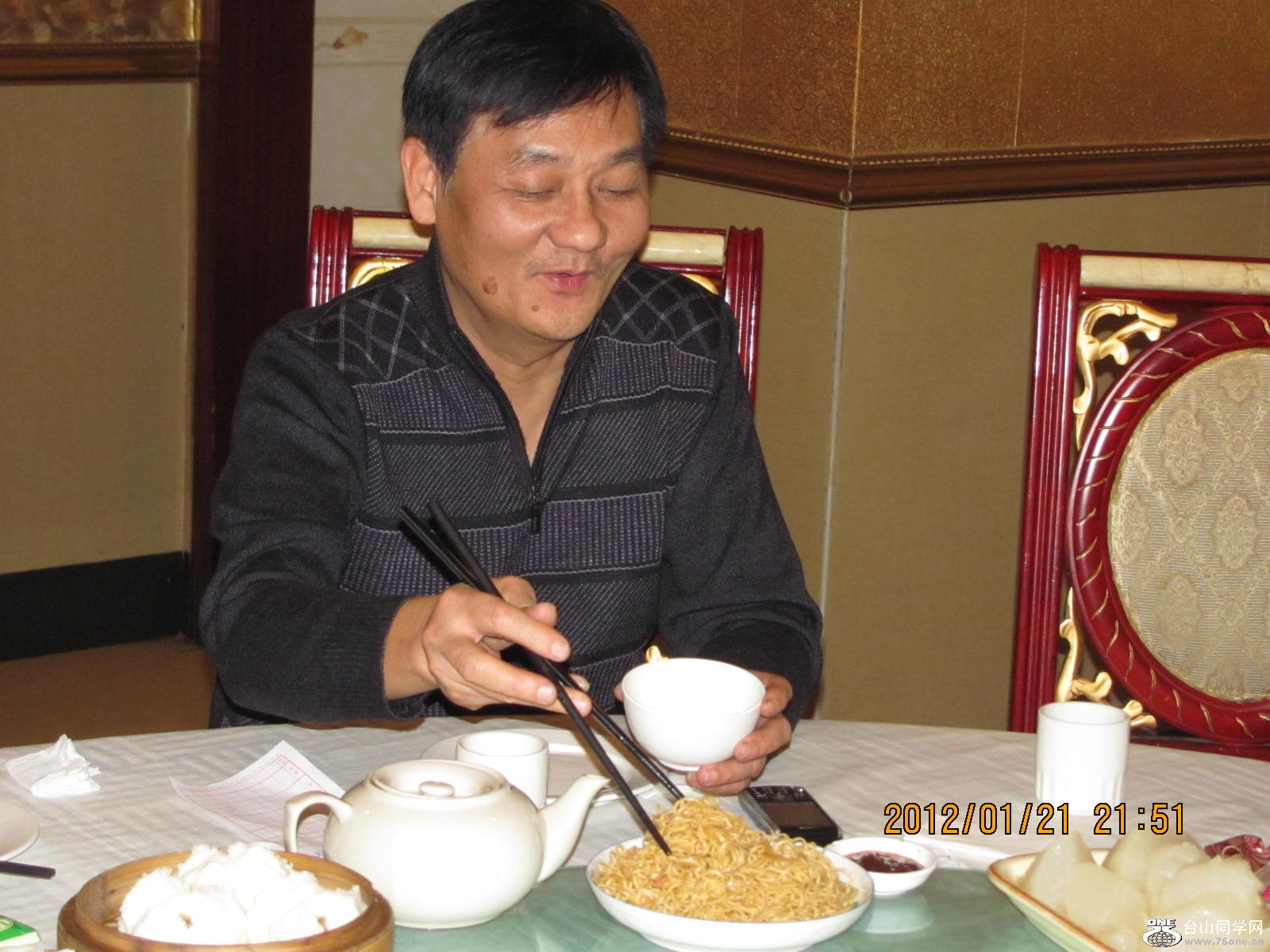 Ƭ110 013.jpg