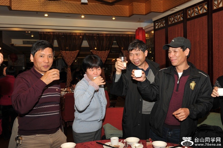 Ƭ 0711.jpg