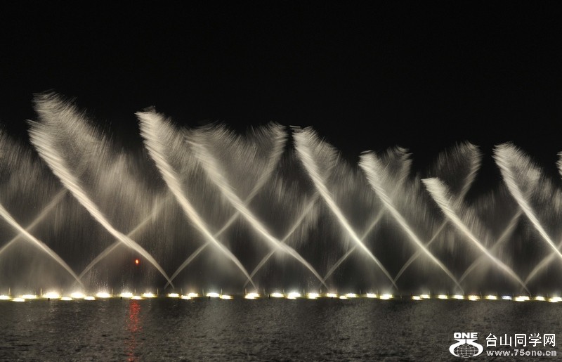 Ƭ 0541.jpg