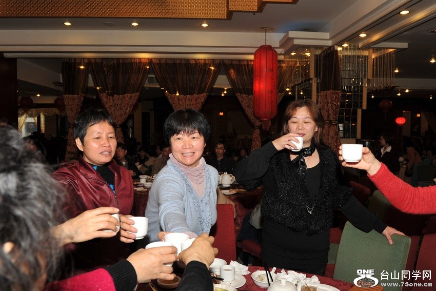 Ƭ 0901.jpg