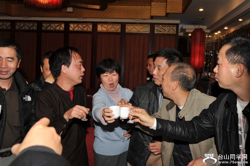 Ƭ 0801.jpg