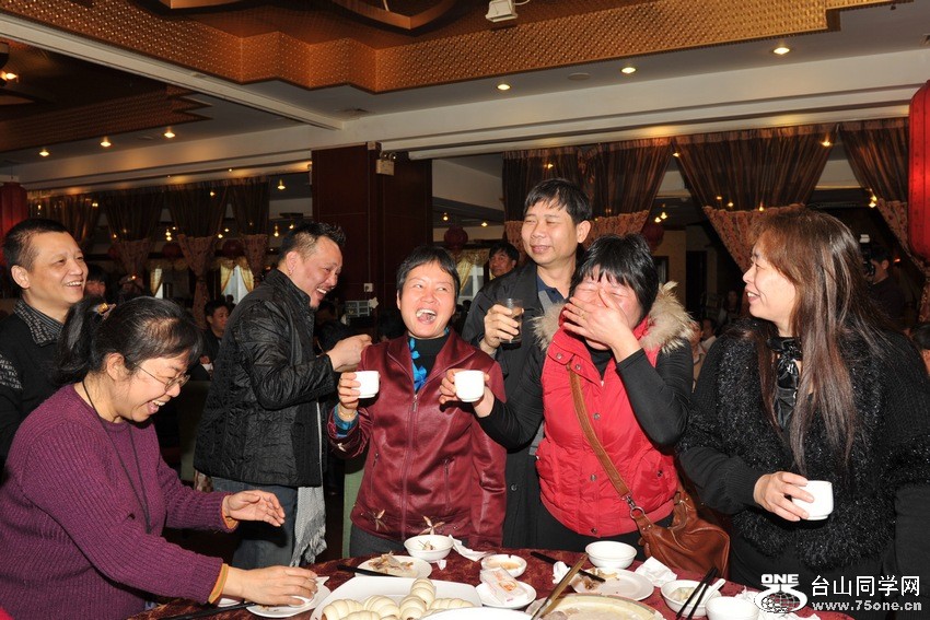 Ƭ 0881.jpg
