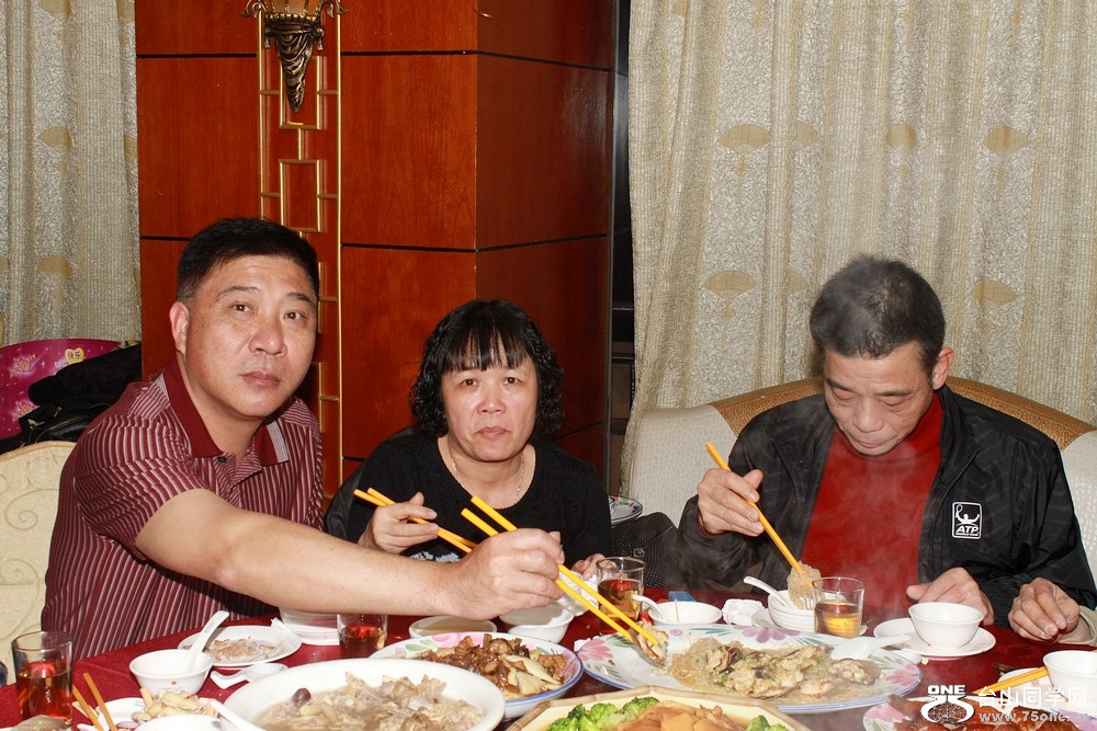 IMG_2375A.jpg