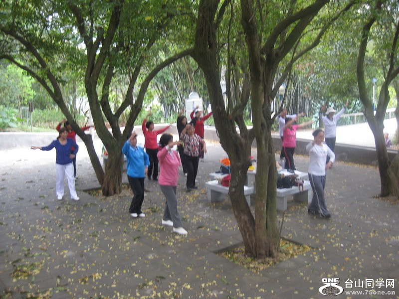 ˸Ů 201.jpg