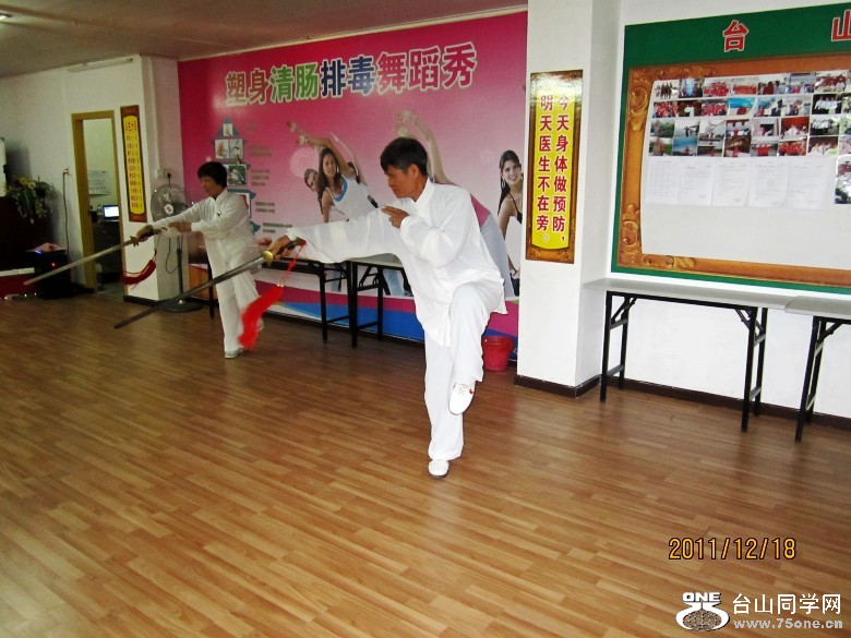 š顢 092_conew1.jpg