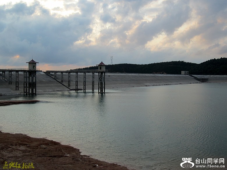 2012415䡢ʯ̶ 299_conew1.jpg