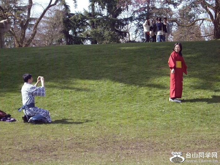 032.JPG