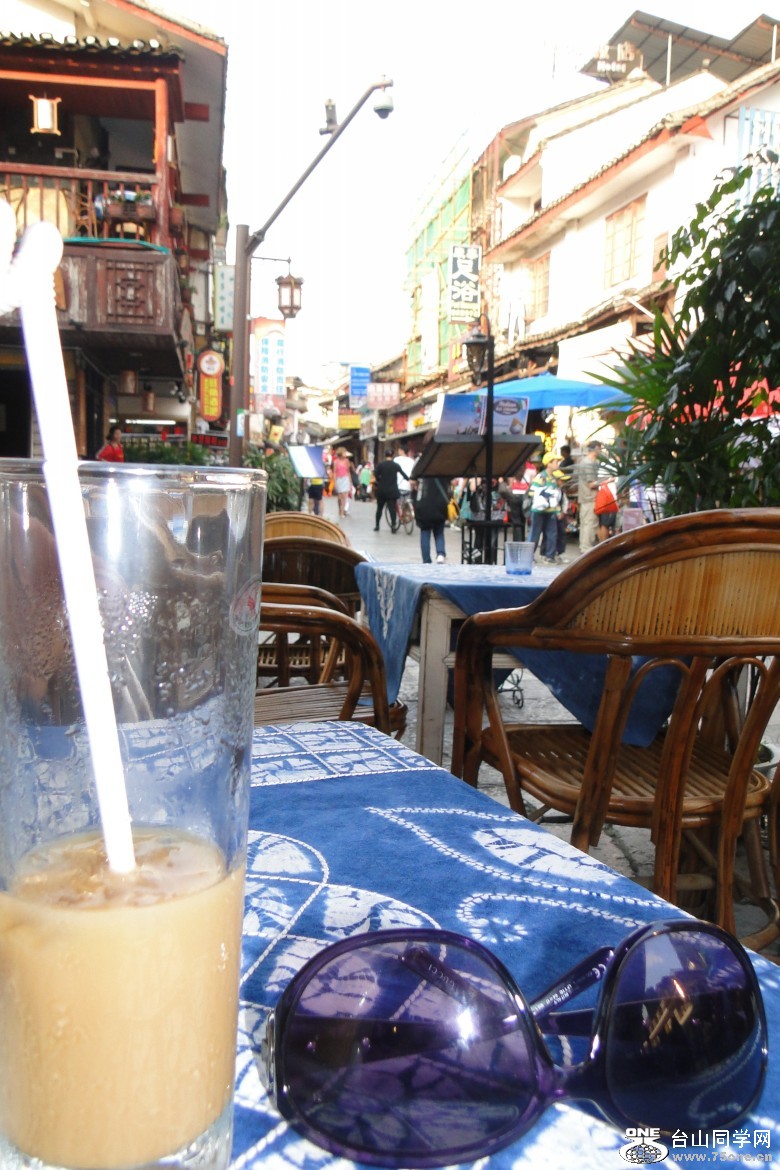 DSC06863_conew1.jpg
