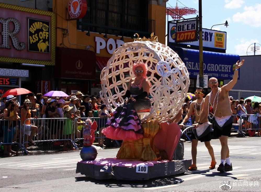 }u -~s~2012-1 172-a.jpg