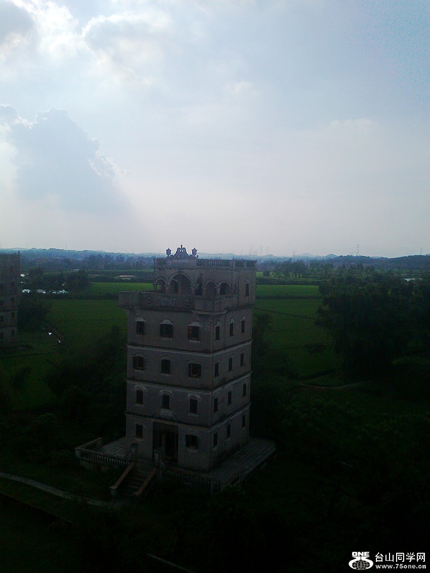 Ƭ0349_conew1.jpg