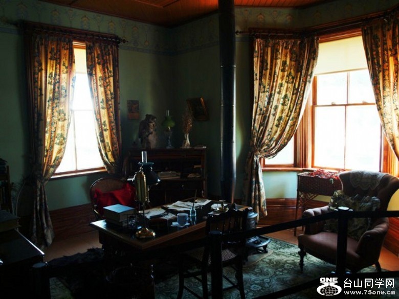u90276165_13983ae11fbg85_blog_conew1.jpg