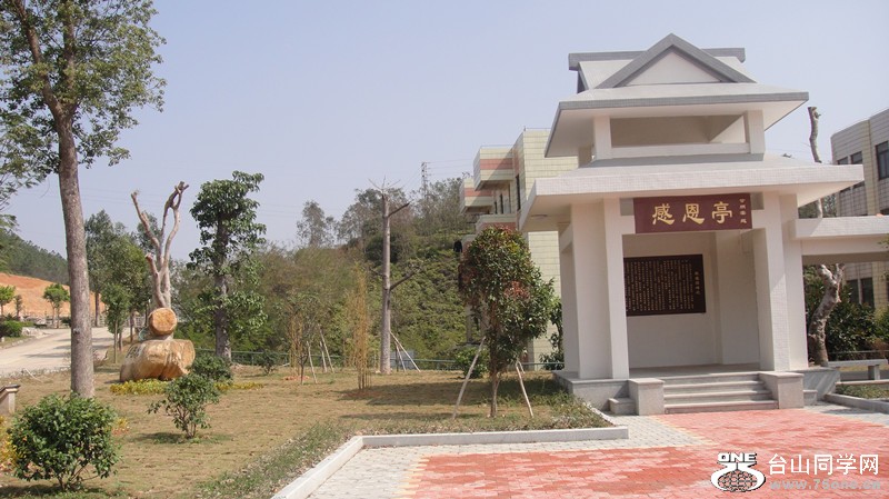 DSC03207_.jpg