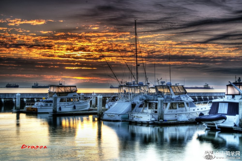 IMGP1132_3_4_tonemapped.jpg
