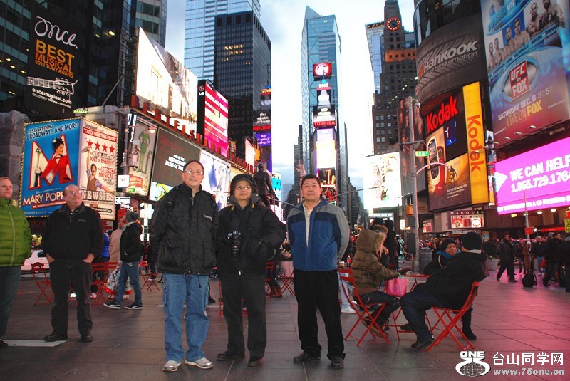 99_44292_b3d2f9cd93dc638[1].jpg