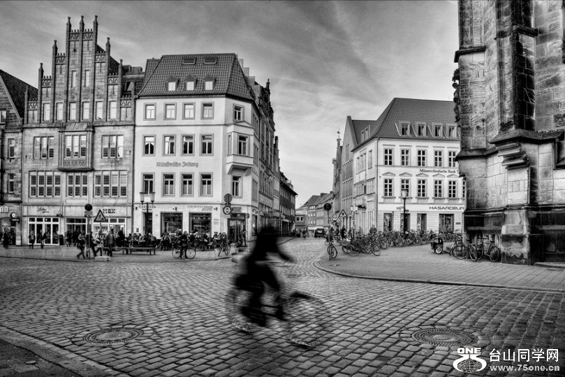 _MG_7756_7_8_tonemapped as Smart Object-1 B&amp;W Cropped-ed.jpg