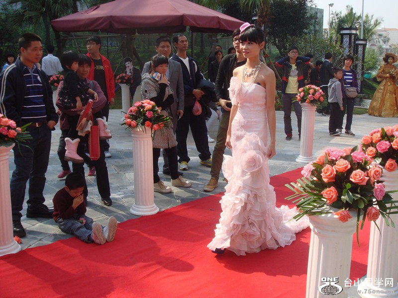 DSC01001_.jpg