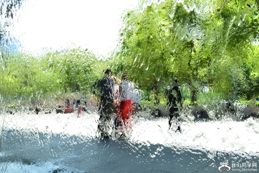 25362542.jpg
