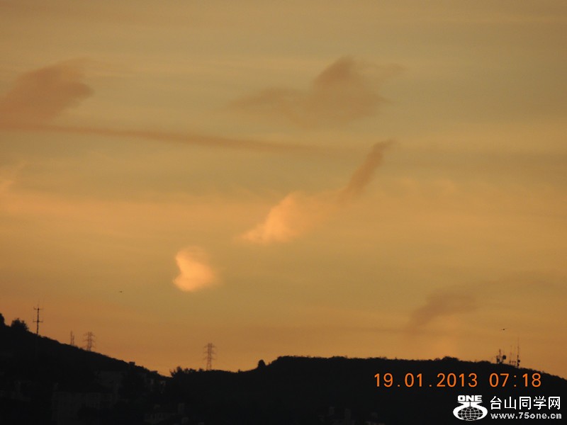 sky 190_.jpg
