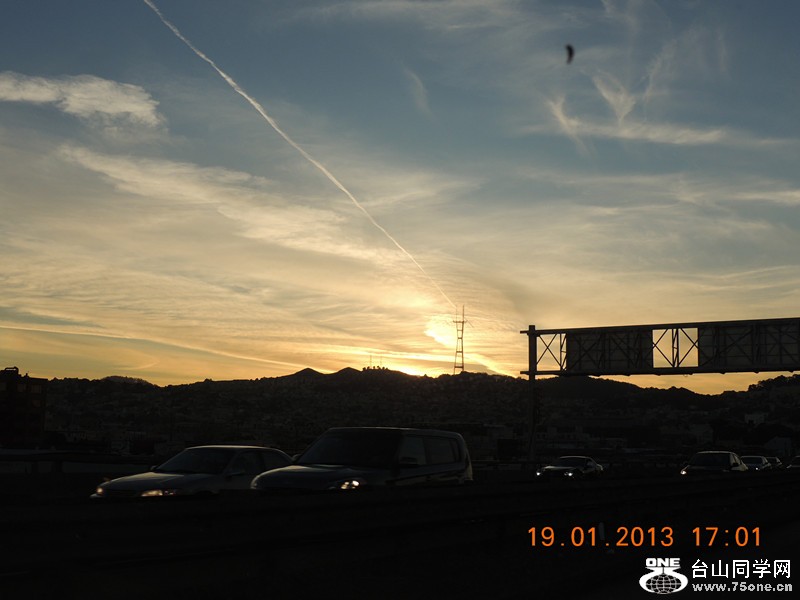live pictures #3 410_.jpg