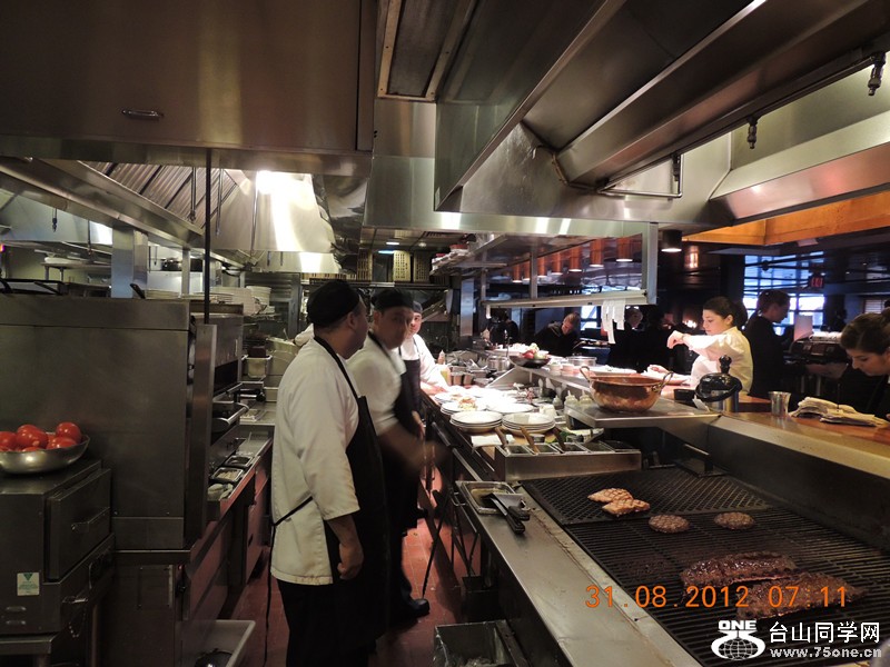 live picktures 081_.jpg
