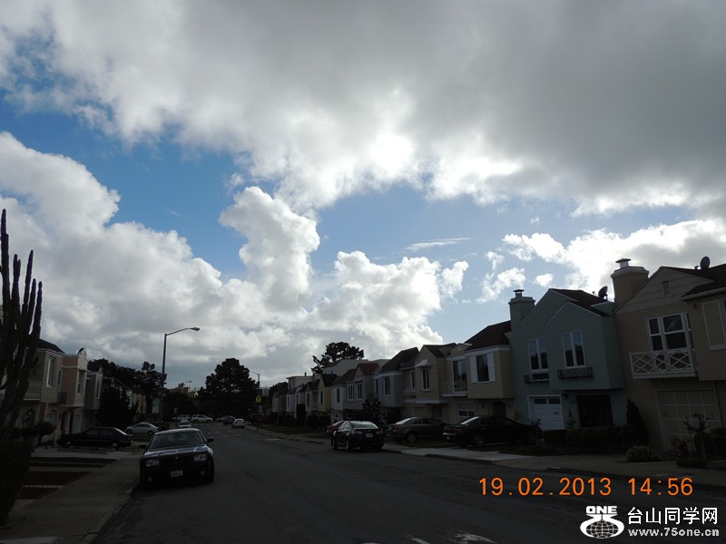 live pictures #3 1076_.jpg