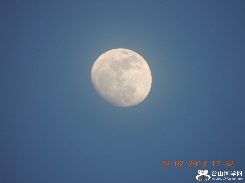 sky 272_.jpg