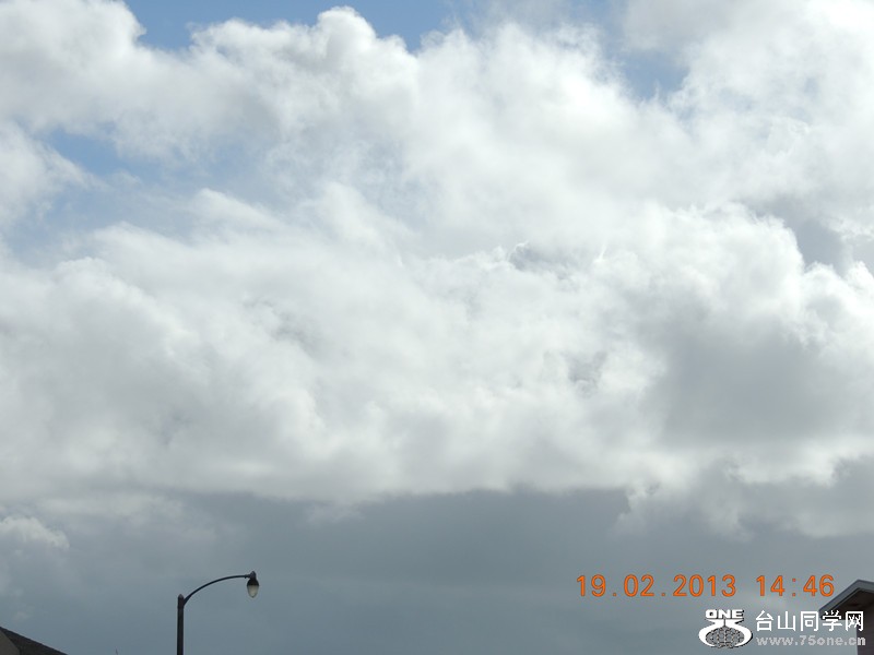 live pictures #3 1073_.jpg