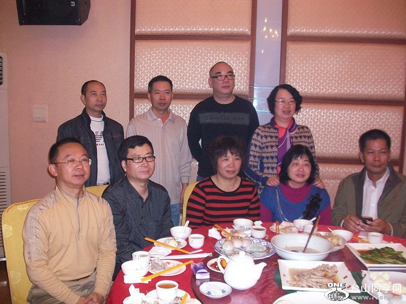 psbCAU85BQV.jpg