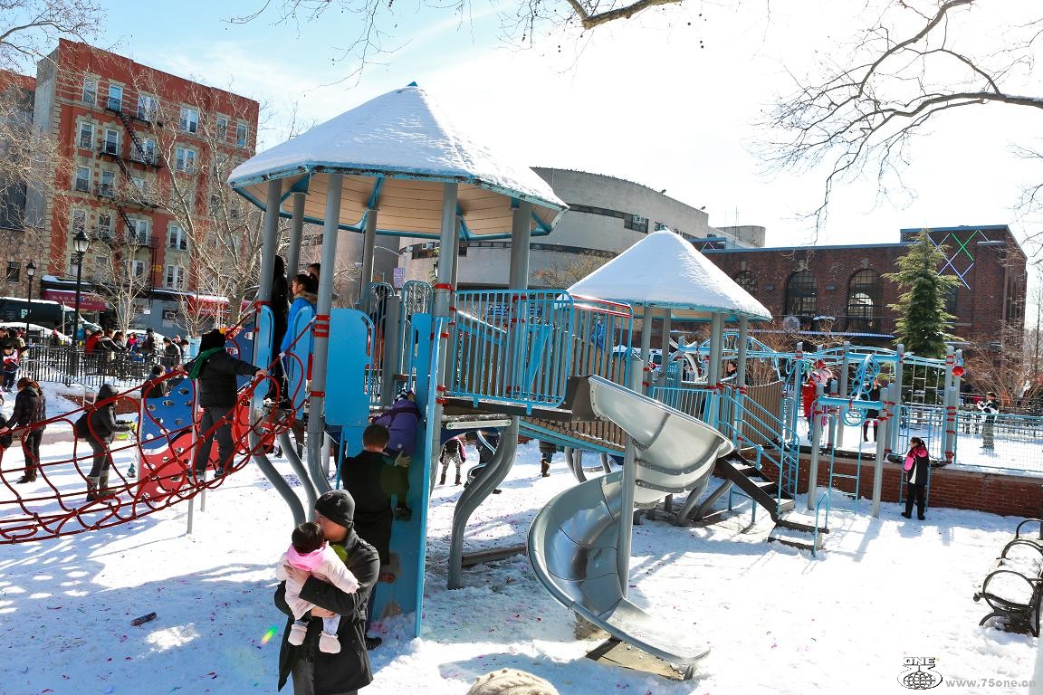 �}�u -03-304.jpg