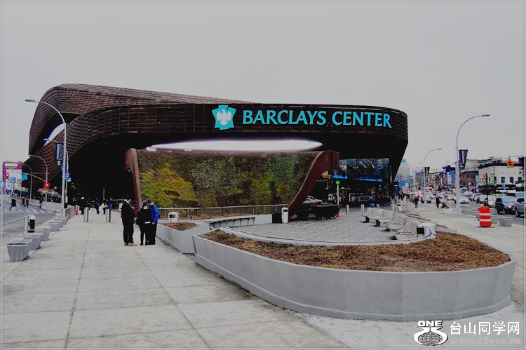 �{�������