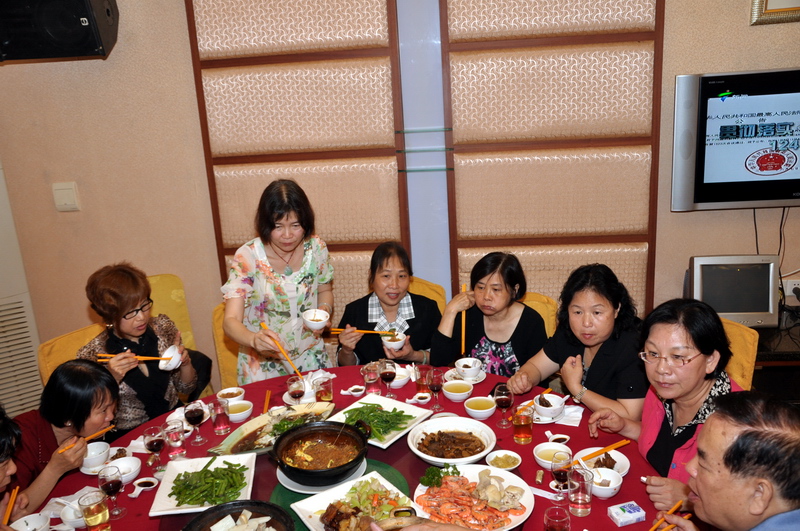 Ƭ 037.jpg